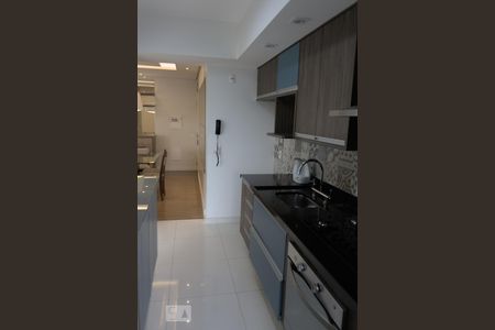 Apartamento à venda com 93m², 2 quartos e 2 vagasCozinha