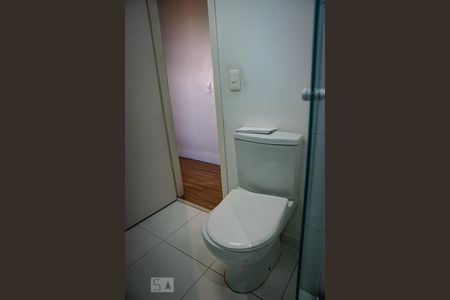 Apartamento à venda com 93m², 2 quartos e 2 vagasBanheiro da Suíte