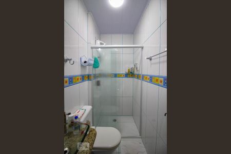 Casa de condomínio à venda com 85m², 3 quartos e 1 vagaBanheiro 2