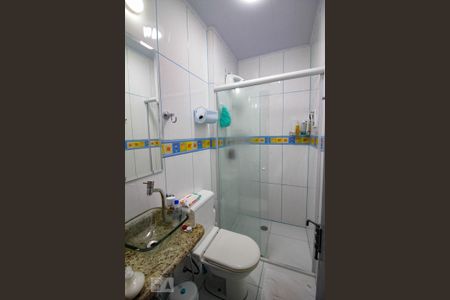 Casa de condomínio à venda com 85m², 3 quartos e 1 vagaBanheiro 2