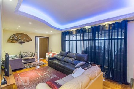 Sala de casa à venda com 3 quartos, 240m² em Vila Scarpelli, Santo André