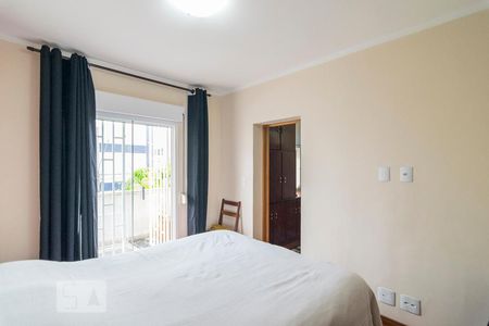 Casa à venda com 240m², 3 quartos e 3 vagas Casa à venda com 240m², 3 quartos e 3 vagasQuarto 1 Suíte