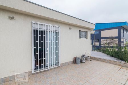 Casa à venda com 240m², 3 quartos e 3 vagas Casa à venda com 240m², 3 quartos e 3 vagasVaranda do Quarto 3