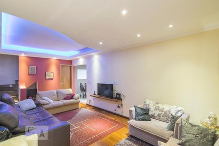 Sala de casa à venda com 3 quartos, 240m² em Vila Scarpelli, Santo André