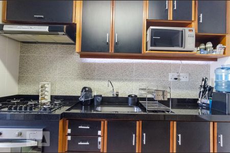 Apartamento à venda com 65m², 2 quartos e 1 vaga Apartamento à venda com 65m², 2 quartos e 1 vagaCozinha