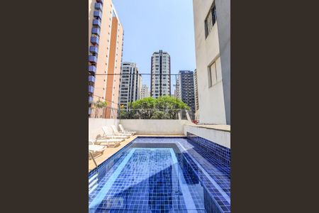 Apartamento à venda com 65m², 2 quartos e 1 vaga Apartamento à venda com 65m², 2 quartos e 1 vagaPiscina
