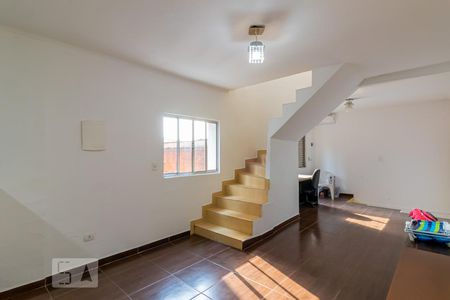 Sala  de casa para alugar com 2 quartos, 90m² em Vila Caraguatá, São Paulo