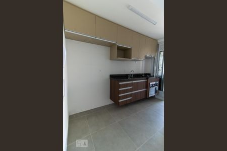 Apartamento para alugar com 69m², 2 quartos e 2 vagasCozinha