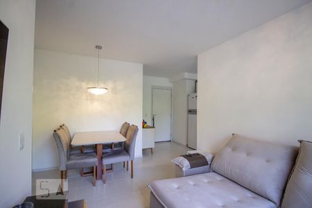 Sala de apartamento à venda com 2 quartos, 58m² em Jacarepaguá, Rio de Janeiro