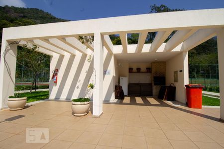 Apartamento à venda com 58m², 2 quartos e 1 vagaChurrasqueira