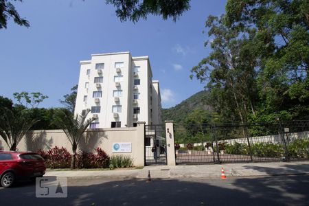 Apartamento à venda com 58m², 2 quartos e 1 vagaFachada do Condomínio