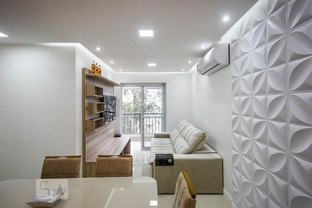 Sala de apartamento para alugar com 3 quartos, 70m² em Vila Andrade, São Paulo