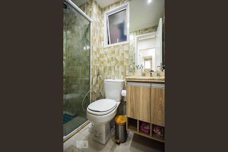 Apartamento para alugar com 70m², 3 quartos e 2 vagas Apartamento para alugar com 70m², 3 quartos e 2 vagasBanheiro