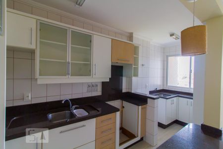 Cozinha de apartamento para alugar com 2 quartos, 50m² em Areias, São José