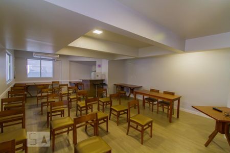 Apartamento para alugar com 50m², 2 quartos e 1 vaga Apartamento para alugar com 50m², 2 quartos e 1 vagaSalão de Festas