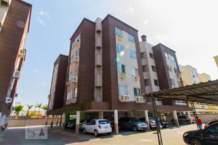 Apartamento para alugar com 50m², 2 quartos e 1 vaga Apartamento para alugar com 50m², 2 quartos e 1 vagaFachada do Bloco