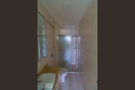 Apartamento para alugar com 50m², 2 quartos e 1 vaga Apartamento para alugar com 50m², 2 quartos e 1 vagaBanheiro