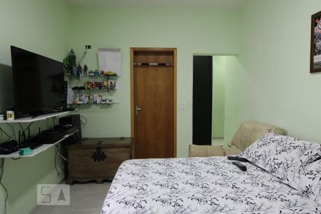 Casa à venda com 250m², 4 quartos e 4 vagasSuíte 2