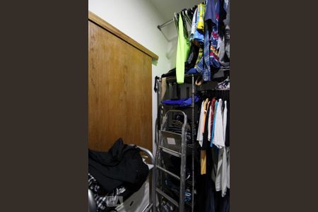 Casa à venda com 250m², 4 quartos e 4 vagasCloset