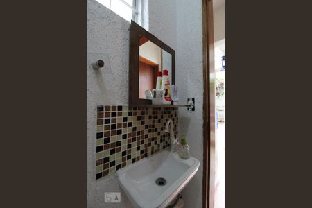 Casa à venda com 250m², 4 quartos e 4 vagasbanheiro