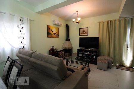 Sala de casa à venda com 4 quartos, 250m² em Santo Amaro, São Paulo