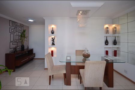 Apartamento à venda com 96m², 3 quartos e 1 vaga Apartamento à venda com 96m², 3 quartos e 1 vagaSala