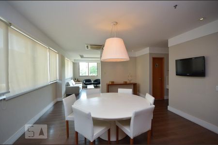 Apartamento à venda com 96m², 3 quartos e 1 vaga Apartamento à venda com 96m², 3 quartos e 1 vagaÁrea Gourmet