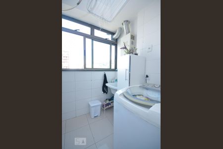 Apartamento à venda com 96m², 3 quartos e 1 vaga Apartamento à venda com 96m², 3 quartos e 1 vagaÁrea de Serviço