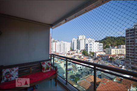 Apartamento à venda com 96m², 3 quartos e 1 vaga Apartamento à venda com 96m², 3 quartos e 1 vagaVaranda da Sala