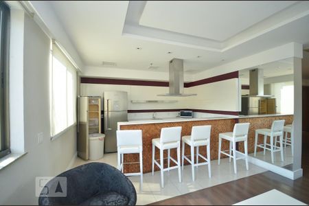 Apartamento à venda com 96m², 3 quartos e 1 vaga Apartamento à venda com 96m², 3 quartos e 1 vagaÁrea Gourmet