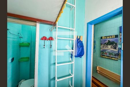 Apartamento à venda com 67m², 2 quartos e sem vaga Apartamento à venda com 67m², 2 quartos e sem vagaÁrea de Serviço Banheiro