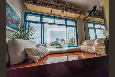 Sala de apartamento à venda com 2 quartos, 67m² em Botafogo, Rio de Janeiro