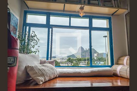Sala vista de apartamento à venda com 2 quartos, 67m² em Botafogo, Rio de Janeiro