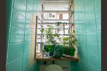 Apartamento à venda com 67m², 2 quartos e sem vaga Apartamento à venda com 67m², 2 quartos e sem vagaÁrea de Serviço