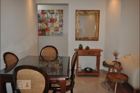 Sala de apartamento para alugar com 3 quartos, 70m² em Campo Belo, São Paulo