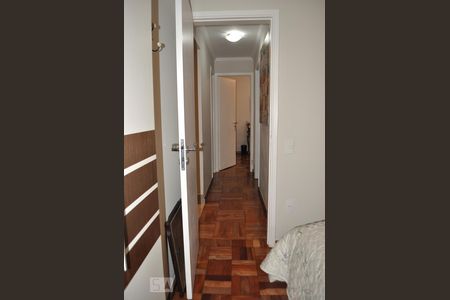 Quarto 1 de apartamento para alugar com 3 quartos, 70m² em Campo Belo, São Paulo