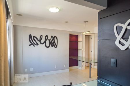 Sala de apartamento para alugar com 2 quartos, 76m² em Savassi, Belo Horizonte