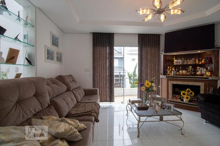 Casa de condomínio para alugar com 240m², 3 quartos e 3 vagas Casa de condomínio para alugar com 240m², 3 quartos e 3 vagasSala