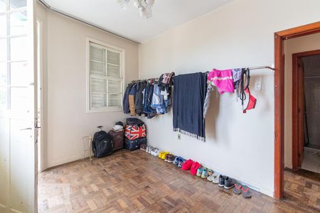 Quarto 1 de apartamento à venda com 2 quartos, 70m² em Floresta, Porto Alegre