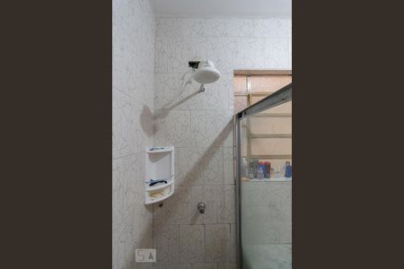 Apartamento à venda com 70m², 2 quartos e sem vaga Apartamento à venda com 70m², 2 quartos e sem vagaBanheiro