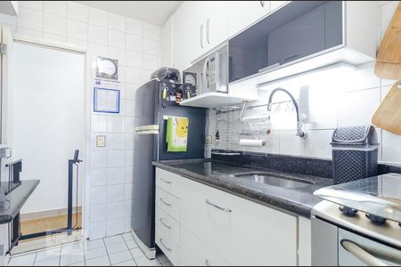 Apartamento à venda com 59m², 2 quartos e 2 vagas Apartamento à venda com 59m², 2 quartos e 2 vagasCozinha