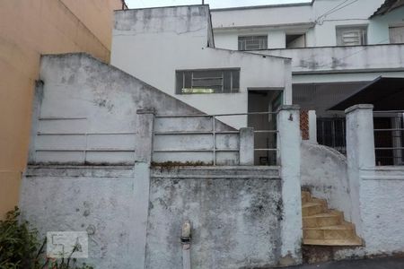 Studio para alugar com 30m², 1 quarto e sem vaga Studio para alugar com 30m², 1 quarto e sem vagaFachada