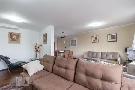 Sala de casa à venda com 3 quartos, 400m² em Mutinga, Osasco