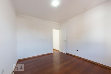 Quarto 1 de casa para alugar com 3 quartos, 140m² em Jardim Santo Elias, São Paulo