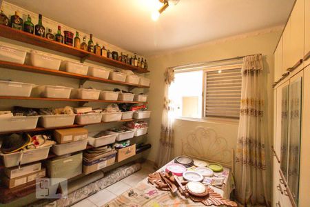 Casa à venda com 280m², 4 quartos e 5 vagas Casa à venda com 280m², 4 quartos e 5 vagasQuarto de Serviço