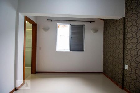 Casa de condomínio para alugar com 140m², 3 quartos e 2 vagasQuarto 03 - suíte
