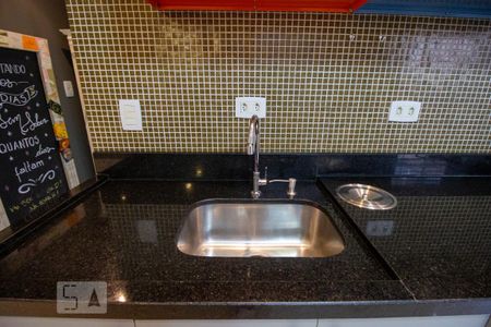 Casa de condomínio para alugar com 140m², 3 quartos e 2 vagasCozinha