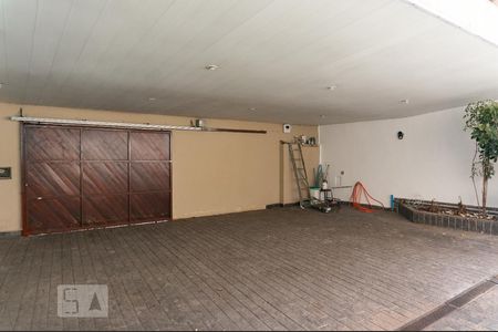 Casa à venda com 450m², 4 quartos e 4 vagasGaragem