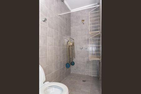 Casa à venda com 450m², 4 quartos e 4 vagasBanheiro de Serviço