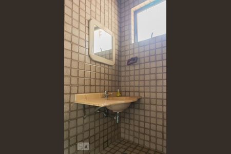 Casa à venda com 450m², 4 quartos e 4 vagasLavabo